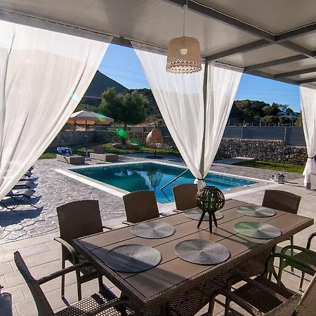 Livis Luxury Villa Kiotari